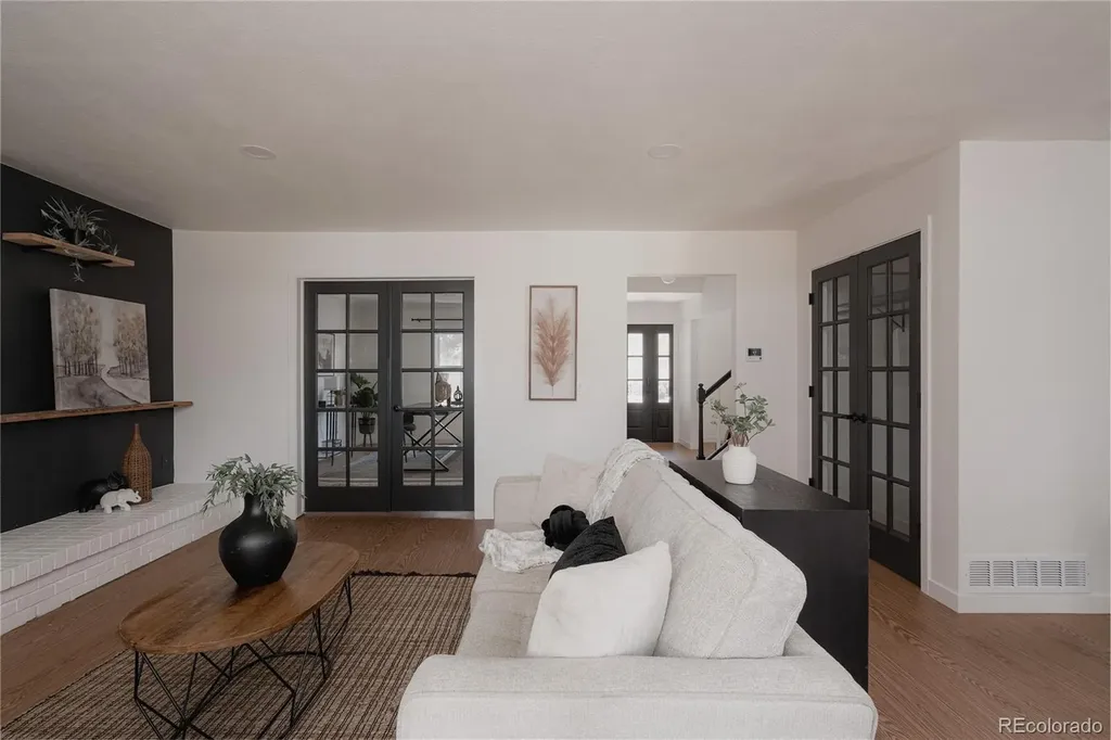 12851 E Vassar Drive Aurora CO 80014