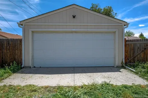 1173 Chester Street Aurora CO 80010