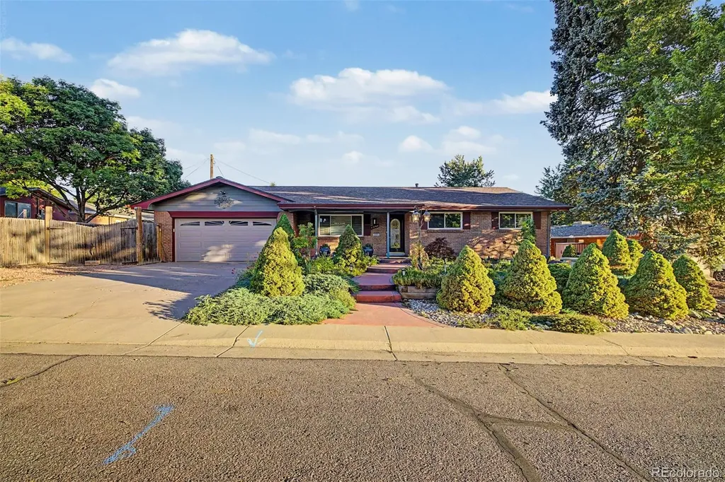 1444 W Parkhill Avenue Littleton CO 80120