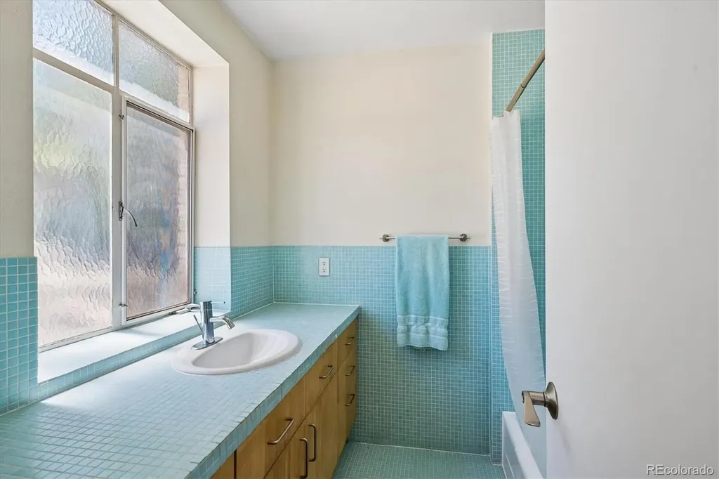 500 E 11th Avenue Denver CO 80203
