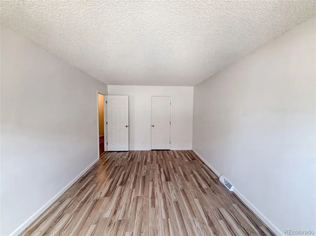 9867 Lane Street Denver CO 80260