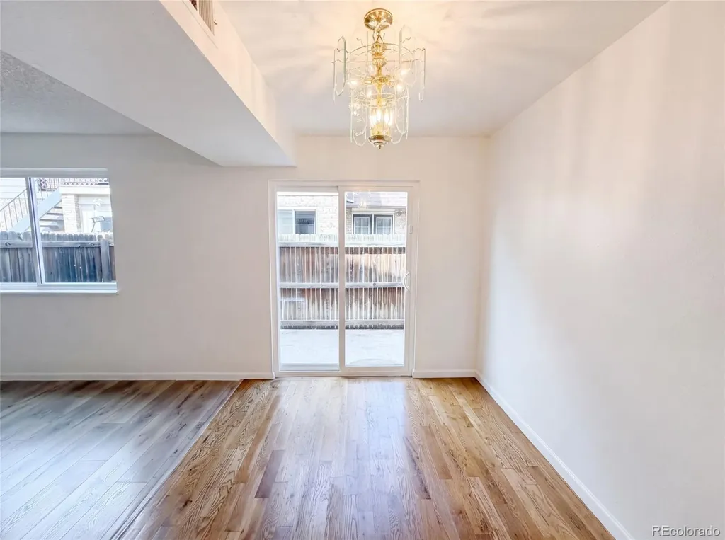 9867 Lane Street Denver CO 80260