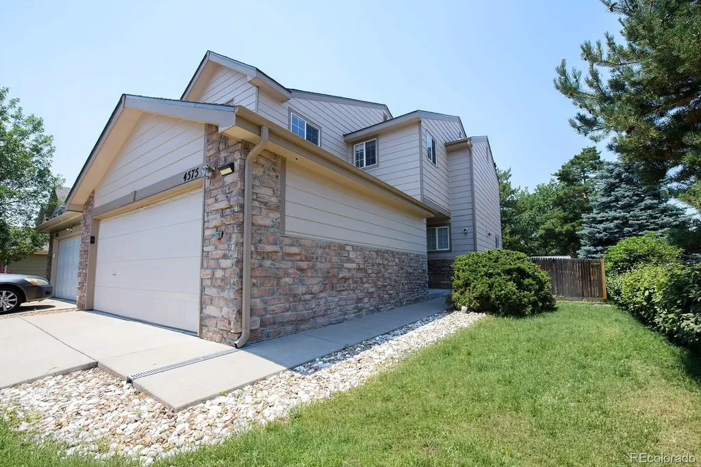 4575 Crystal Street Denver CO 80239