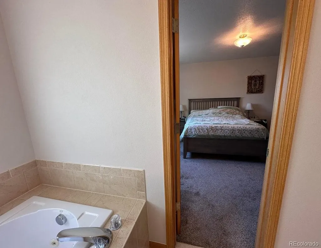 2992 9th Pl Ct SW Loveland CO 80537