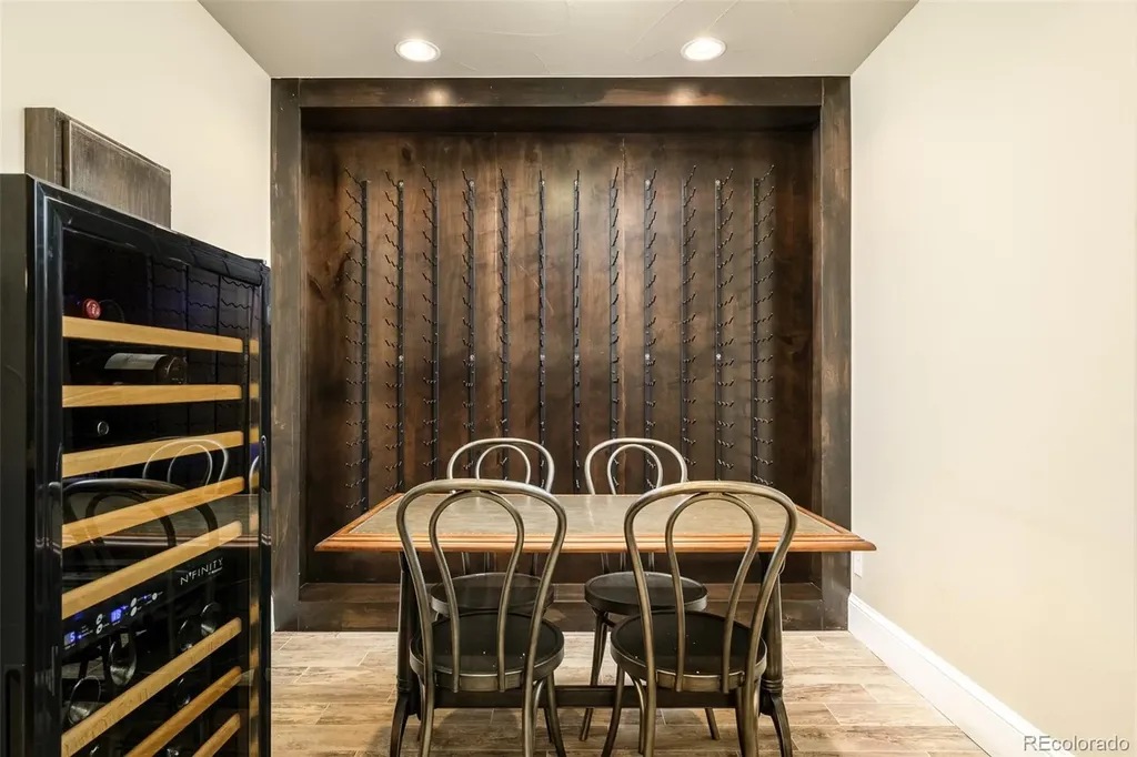 7056 E Lake Circle Centennial CO 80111