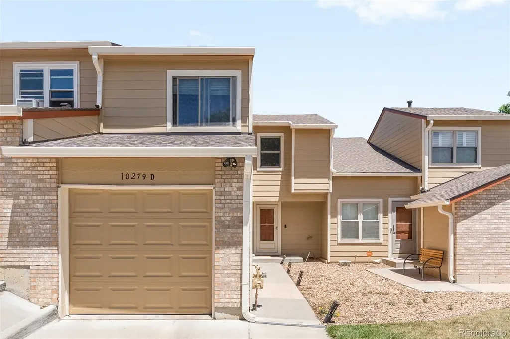 10279 W Fair Avenue Littleton CO 80127