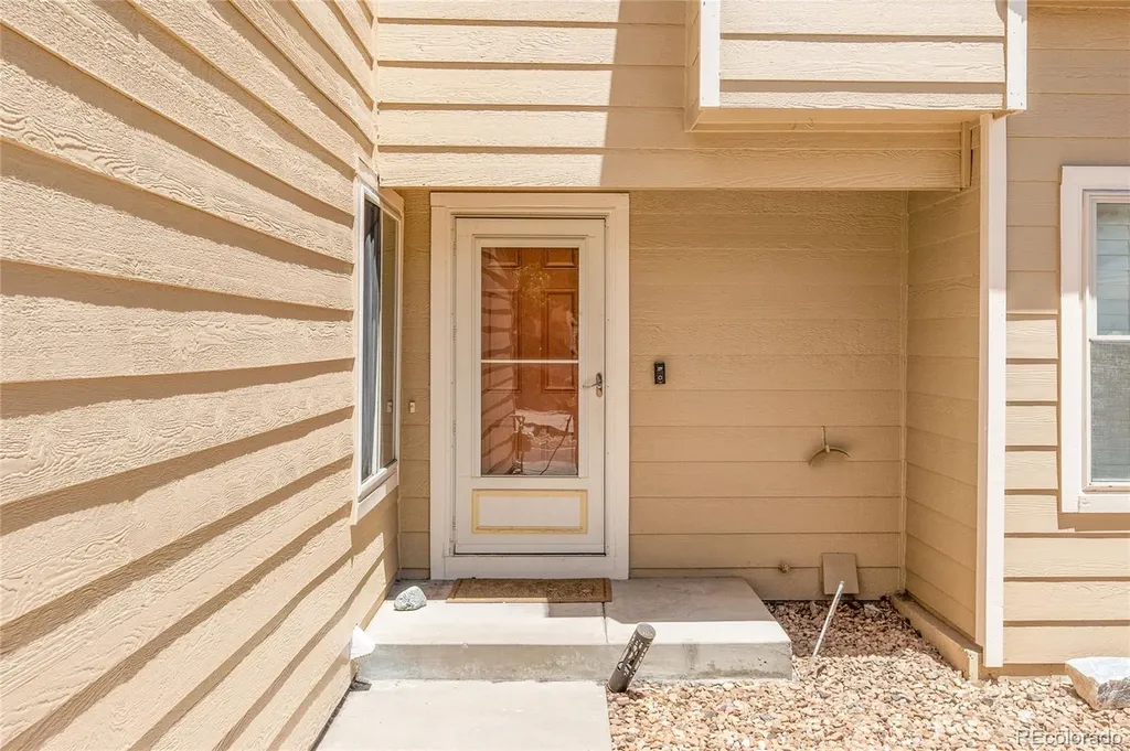 10279 W Fair Avenue Littleton CO 80127