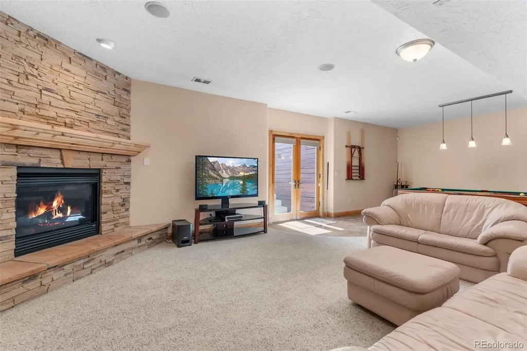 2024 Trail Ridge Circle Eaton CO 80615