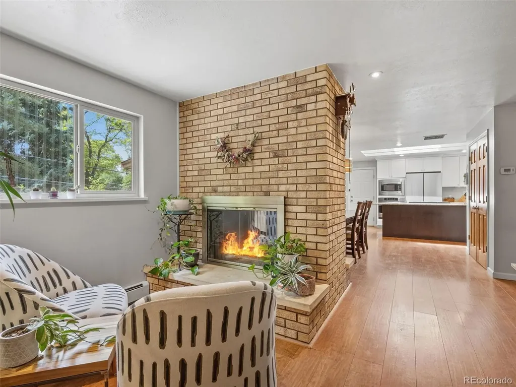 298 E 12th Avenue Broomfield CO 80020