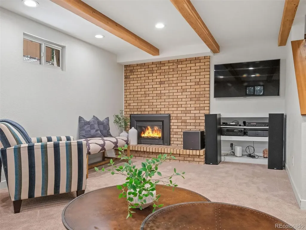 298 E 12th Avenue Broomfield CO 80020