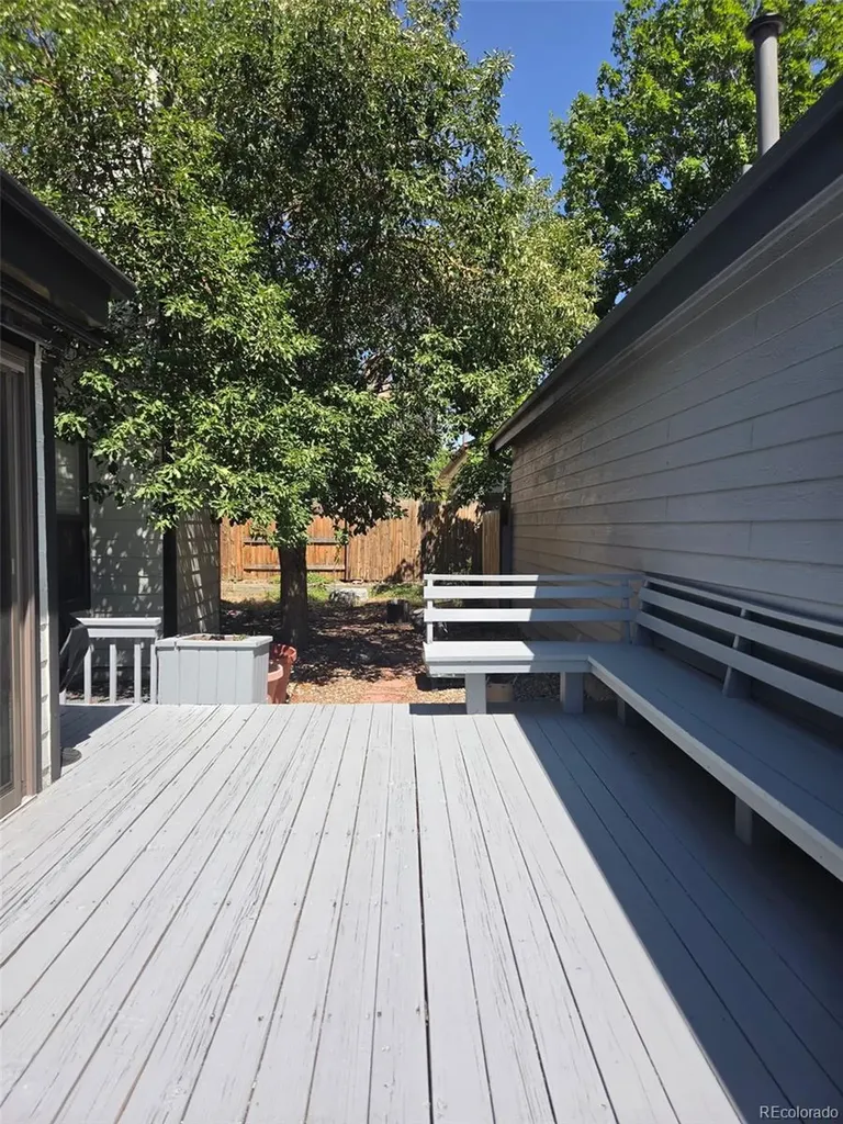 11183 E Baltic Place Aurora CO 80014