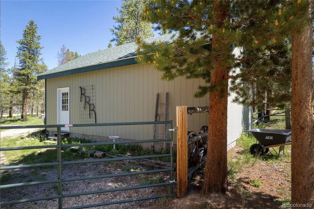 4734 County Road 41 Granby CO 80446
