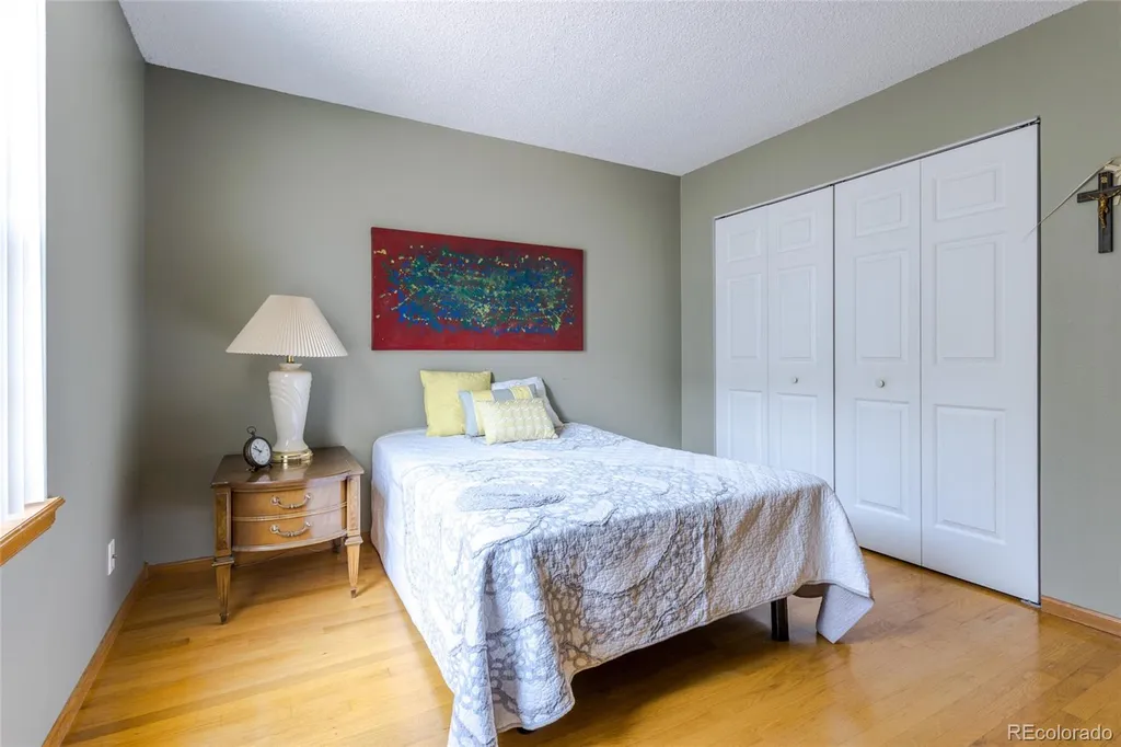 5727 W Asbury Place Denver CO 80227