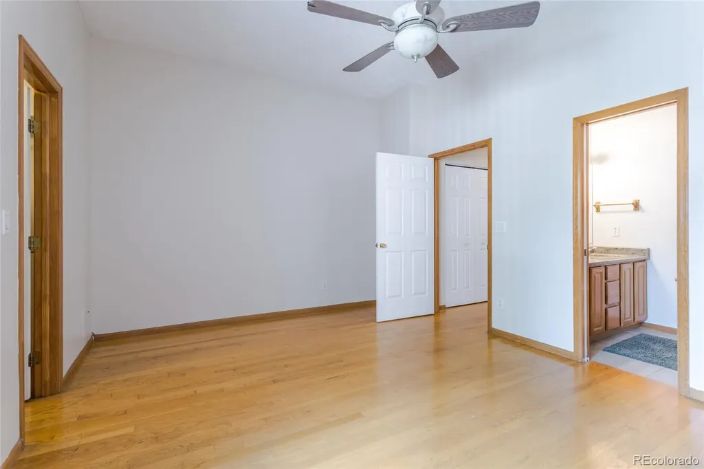 5727 W Asbury Place Denver CO 80227
