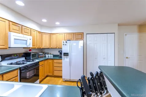 5727 W Asbury Place Lakewood CO 80227