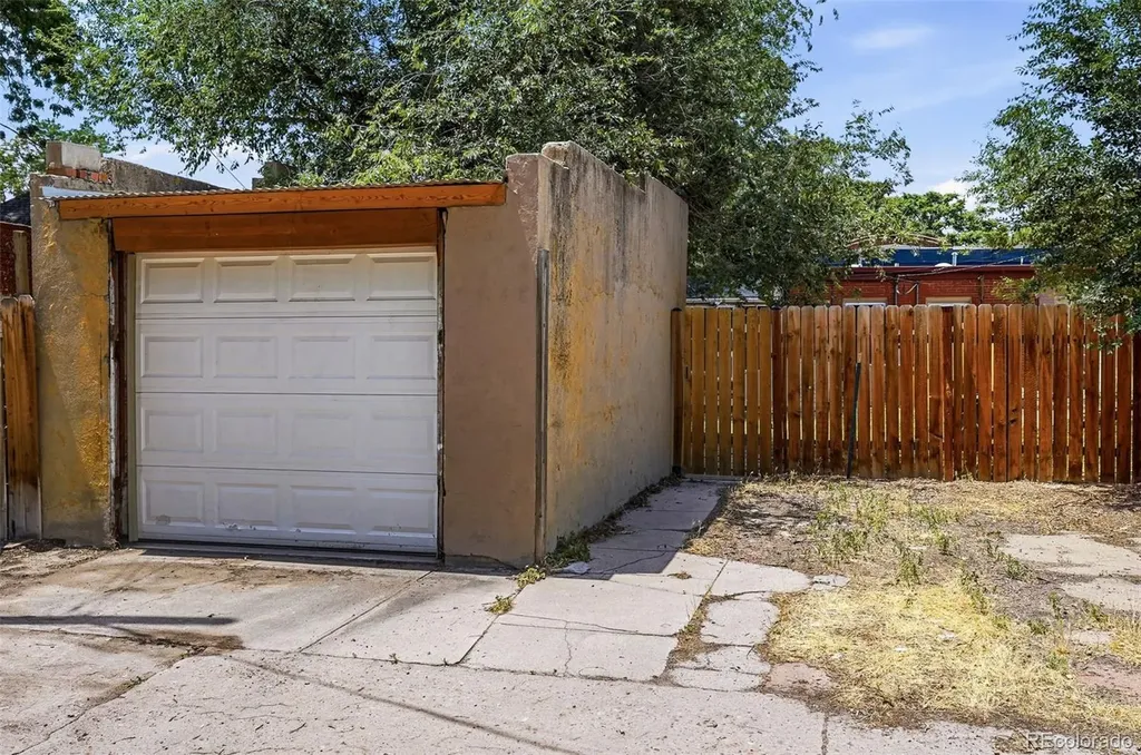 348 Cherokee Street Denver CO 80223