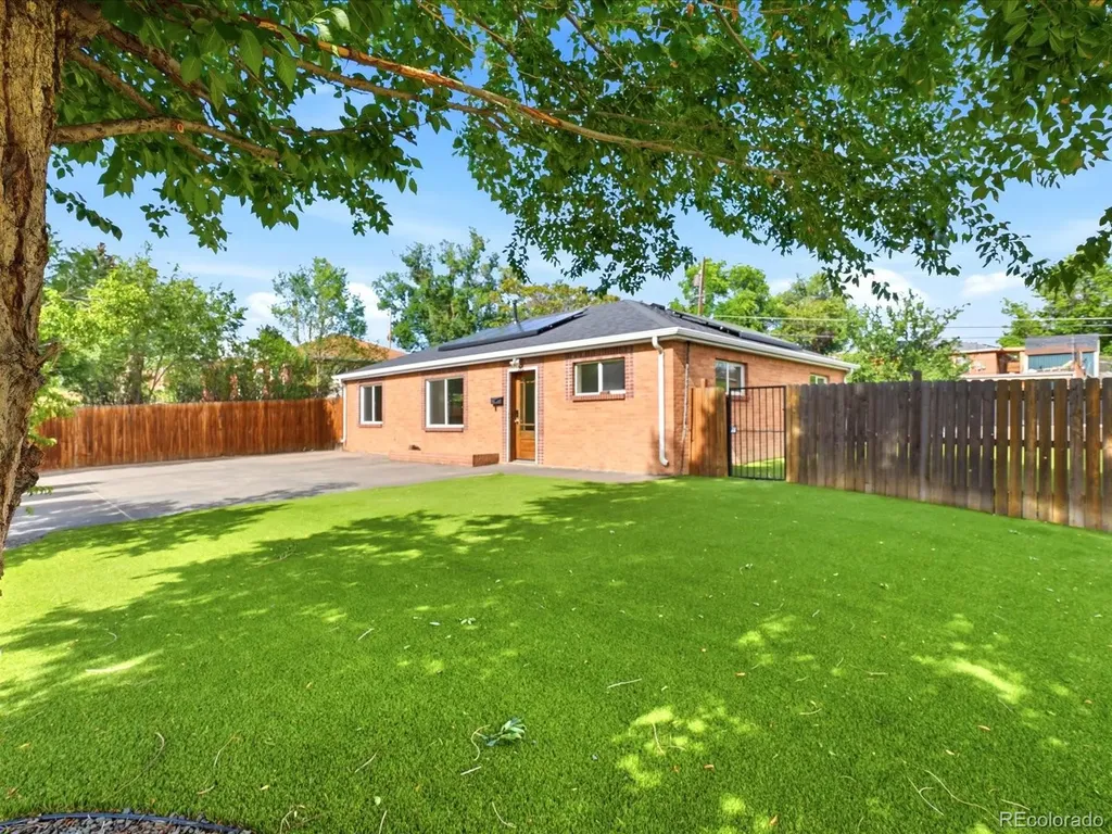 9160 Ogden Street Thornton CO 80229