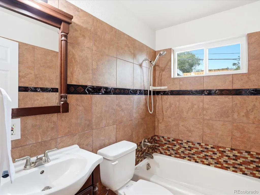 9160 Ogden Street Thornton CO 80229