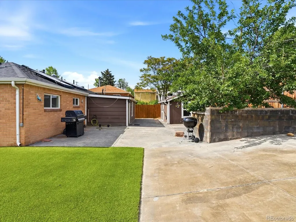 9160 Ogden Street Thornton CO 80229