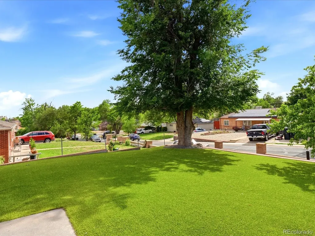 9160 Ogden Street Thornton CO 80229