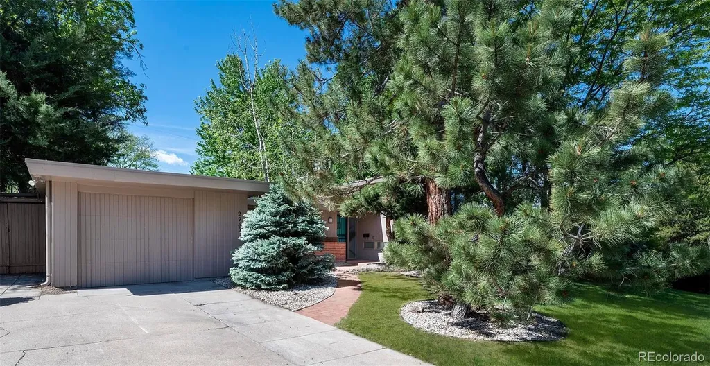 2935 S Lafayette Drive Englewood CO 80113