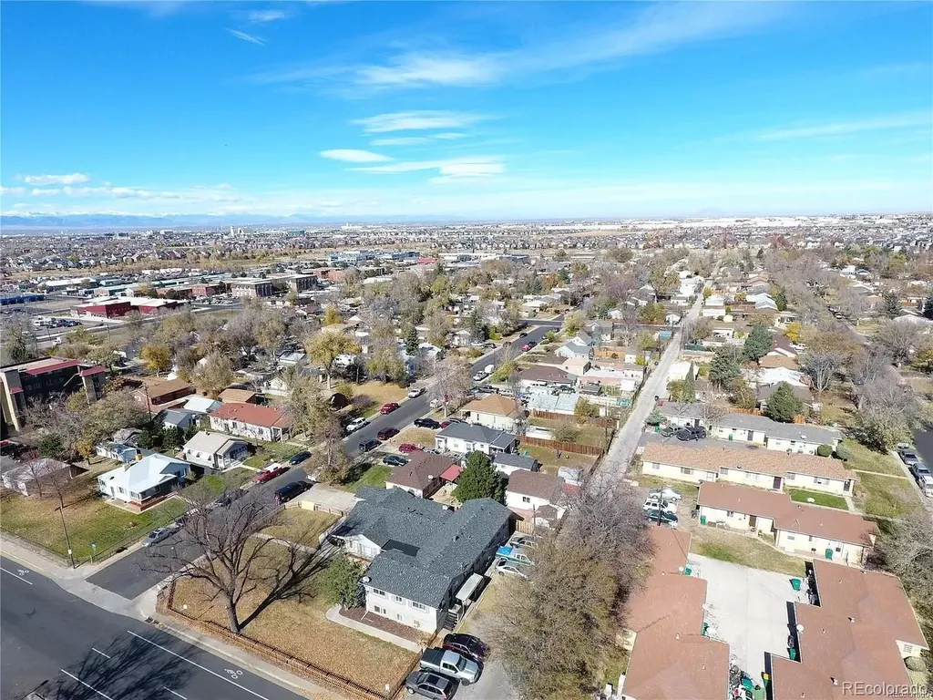 2000 Elmira St Street Aurora CO 80010