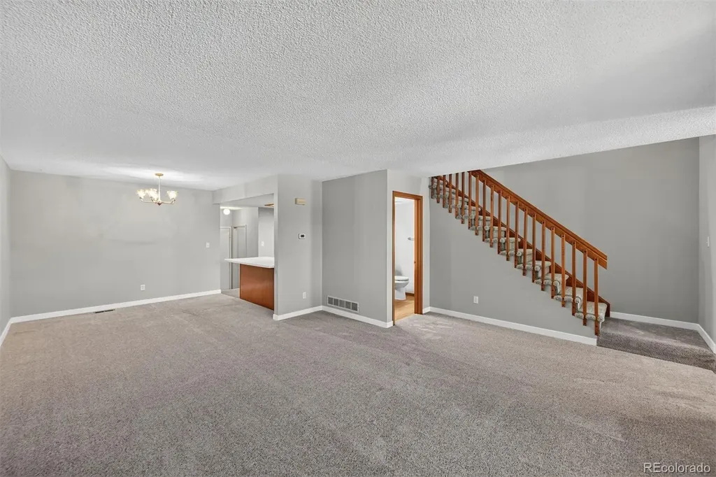 9147 W Cedar Drive Denver CO 80226