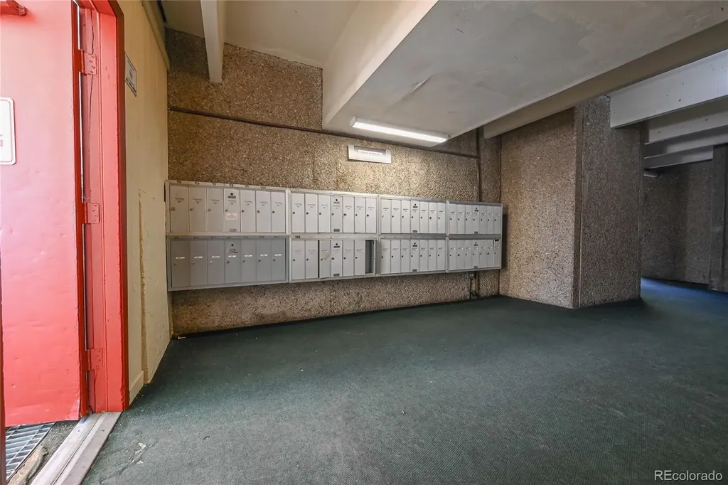 364 S Ironton Street Aurora CO 80012