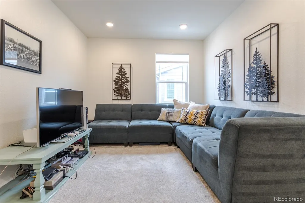 2443 Alpine Street Longmont CO 80504
