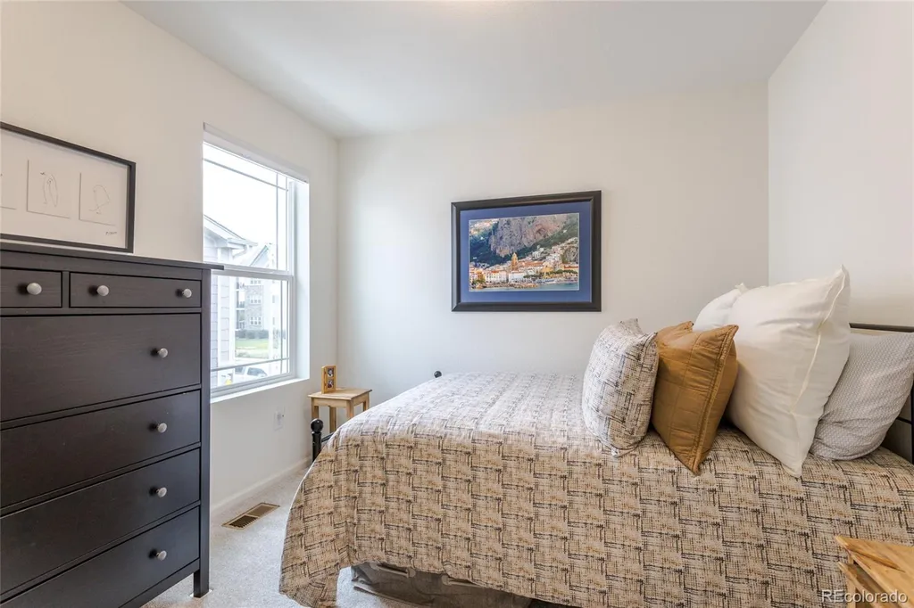2443 Alpine Street Longmont CO 80504