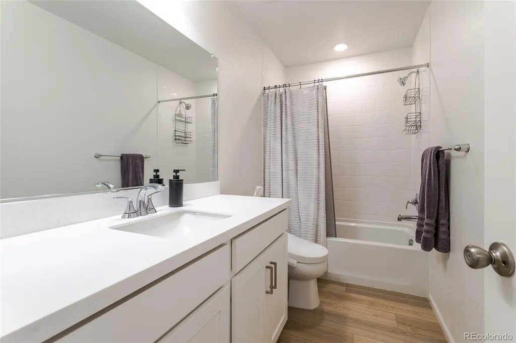 2443 Alpine Street Longmont CO 80504