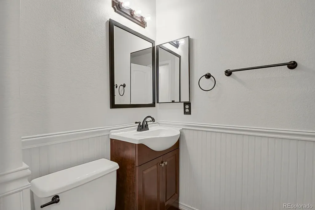 4132 S Richfield Way Aurora CO 80013