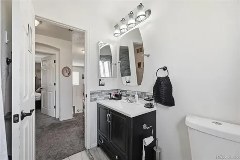 4335 Lyndenwood Point Highlands Ranch CO 80130