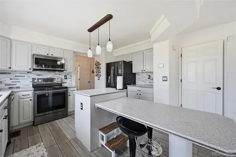 4335 Lyndenwood Point Highlands Ranch CO 80130