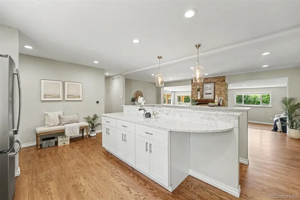 715 S Glencoe Street Denver CO 80246