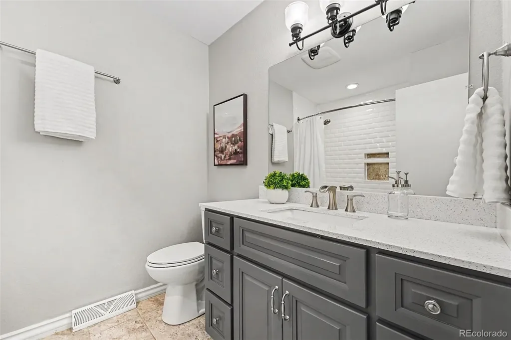 715 S Glencoe Street Denver CO 80246