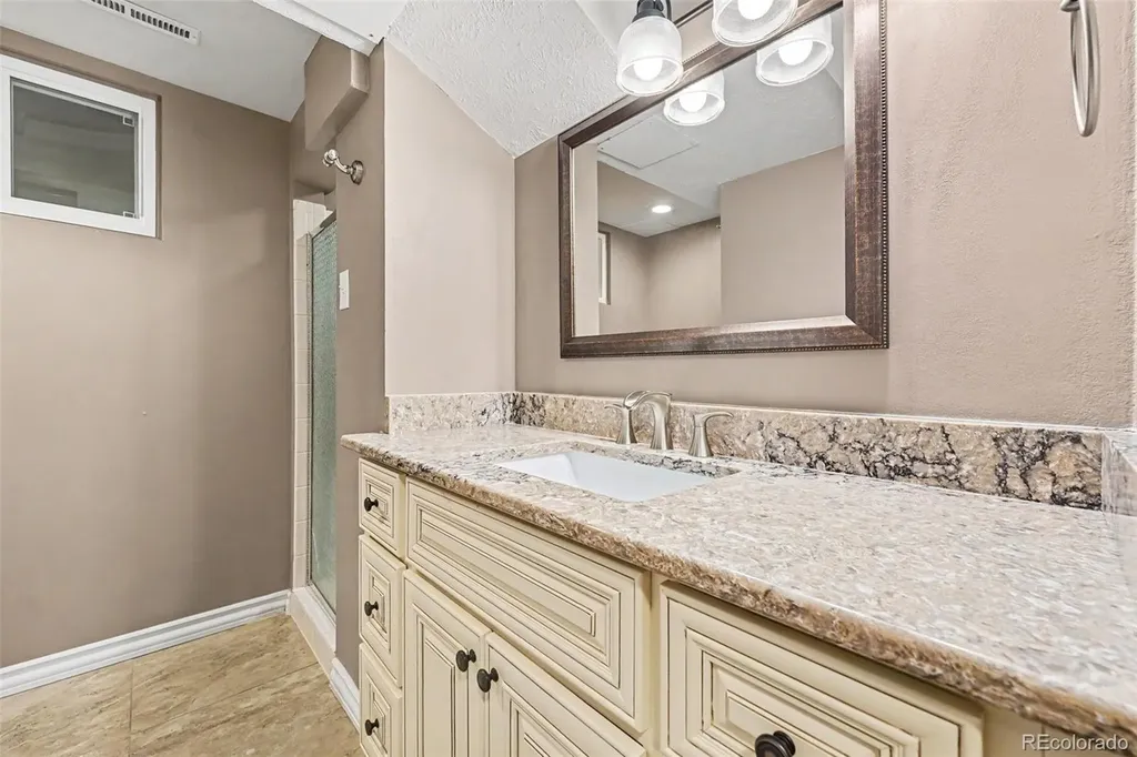 715 S Glencoe Street Denver CO 80246
