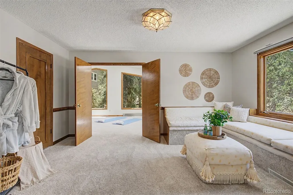 6745 Northvale Lane Colorado Springs CO 80919