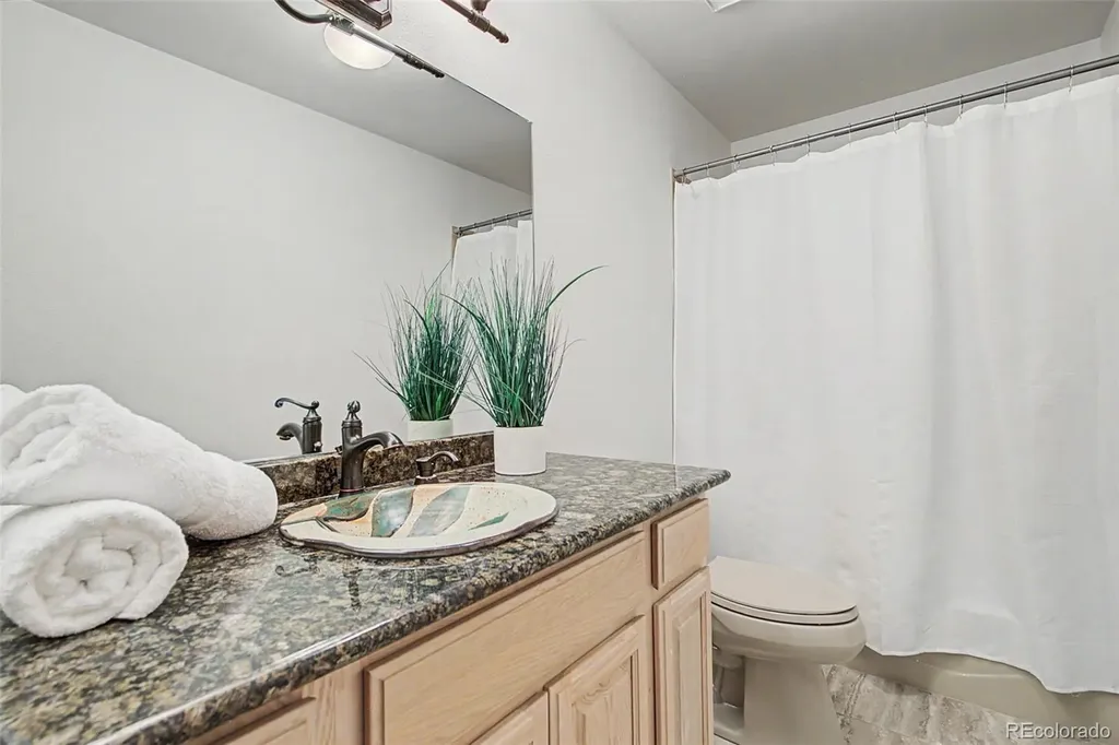 6745 Northvale Lane Colorado Springs CO 80919