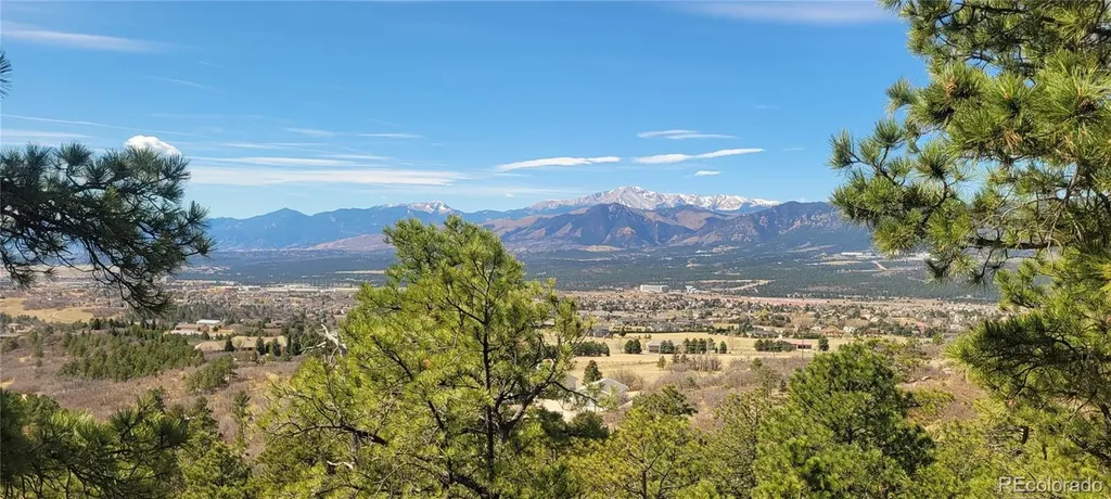 15061 Pleasant View Drive Colorado Springs CO 80921