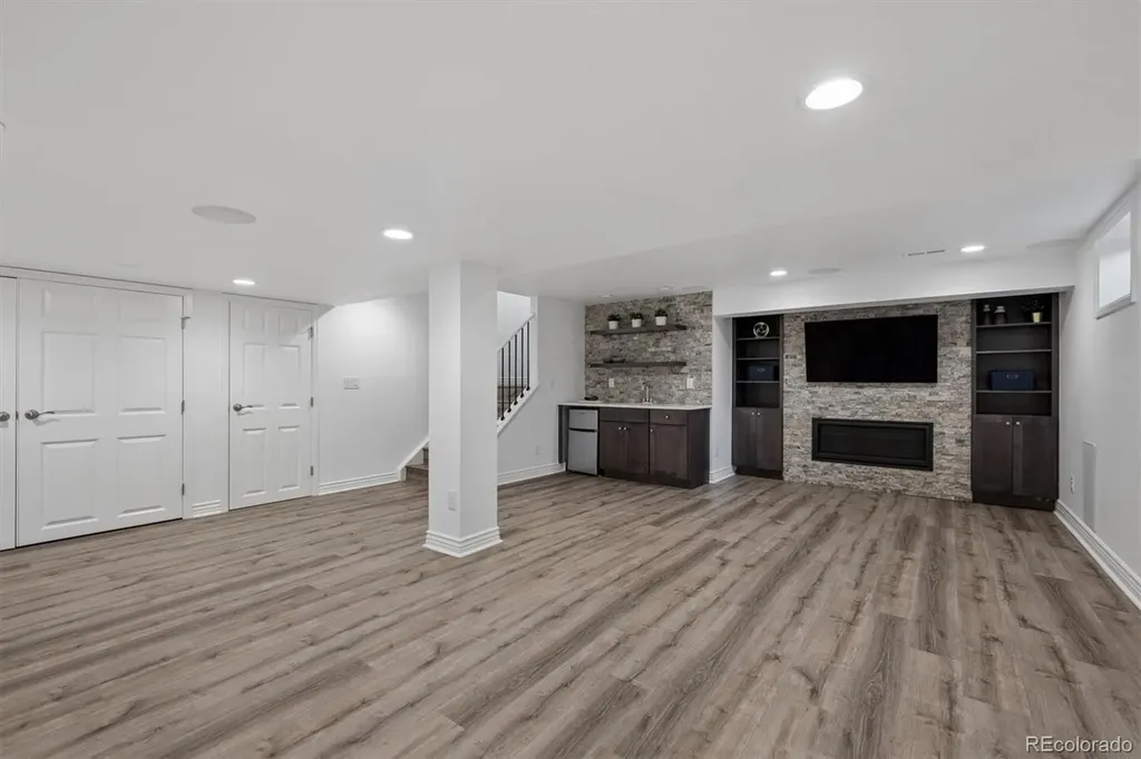 6257 E Mineral Place Englewood CO 80112