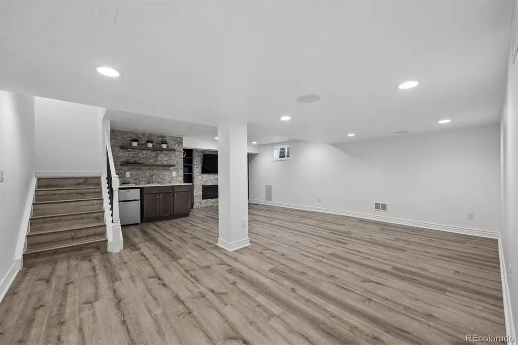 6257 E Mineral Place Englewood CO 80112