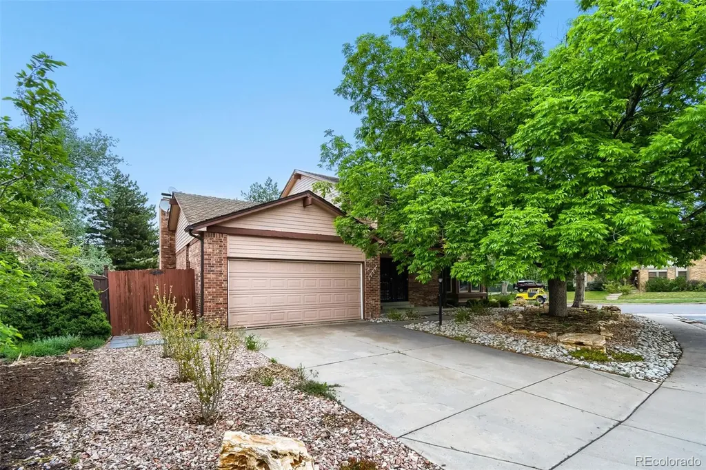 6007 W Pacific Circle Lakewood CO 80227