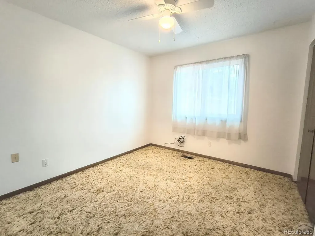 5729 Lake Beckwith Place Colorado City CO 81019
