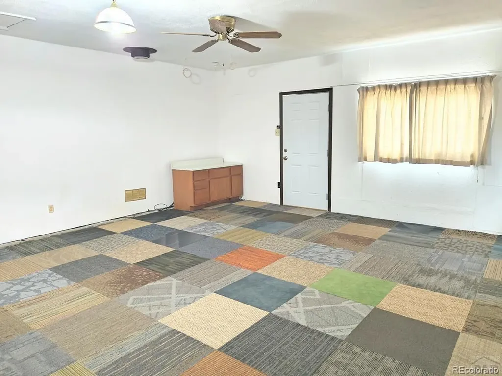 5729 Lake Beckwith Place Colorado City CO 81019