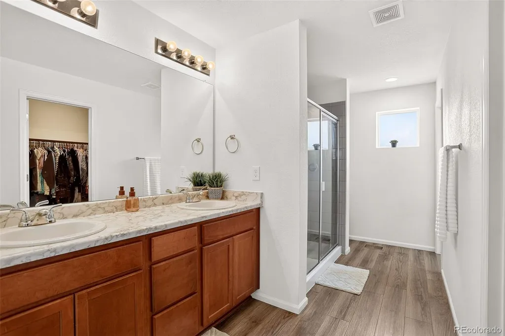 25542 E Bayaud Place Aurora CO 80018