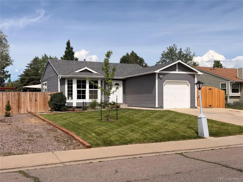 2155 Steele Street Longmont CO 80501