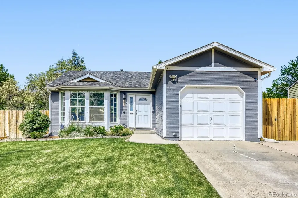 2155 Steele Street Longmont CO 80501