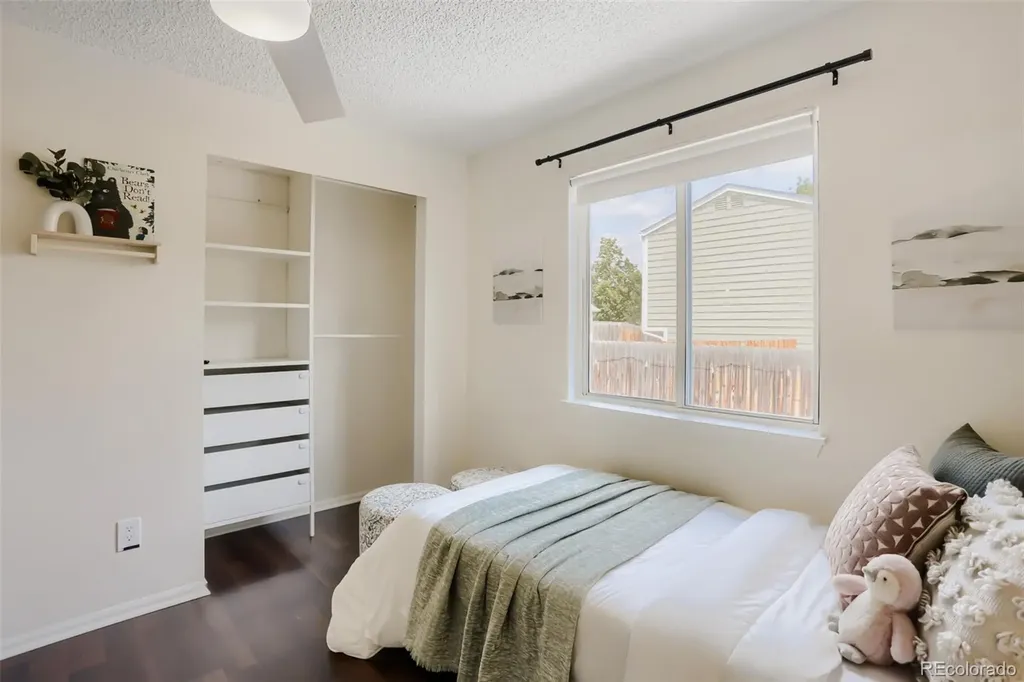 2155 Steele Street Longmont CO 80501