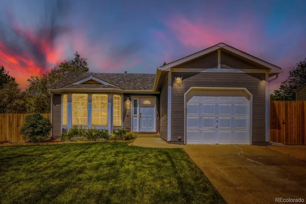 2155 Steele Street Longmont CO 80501